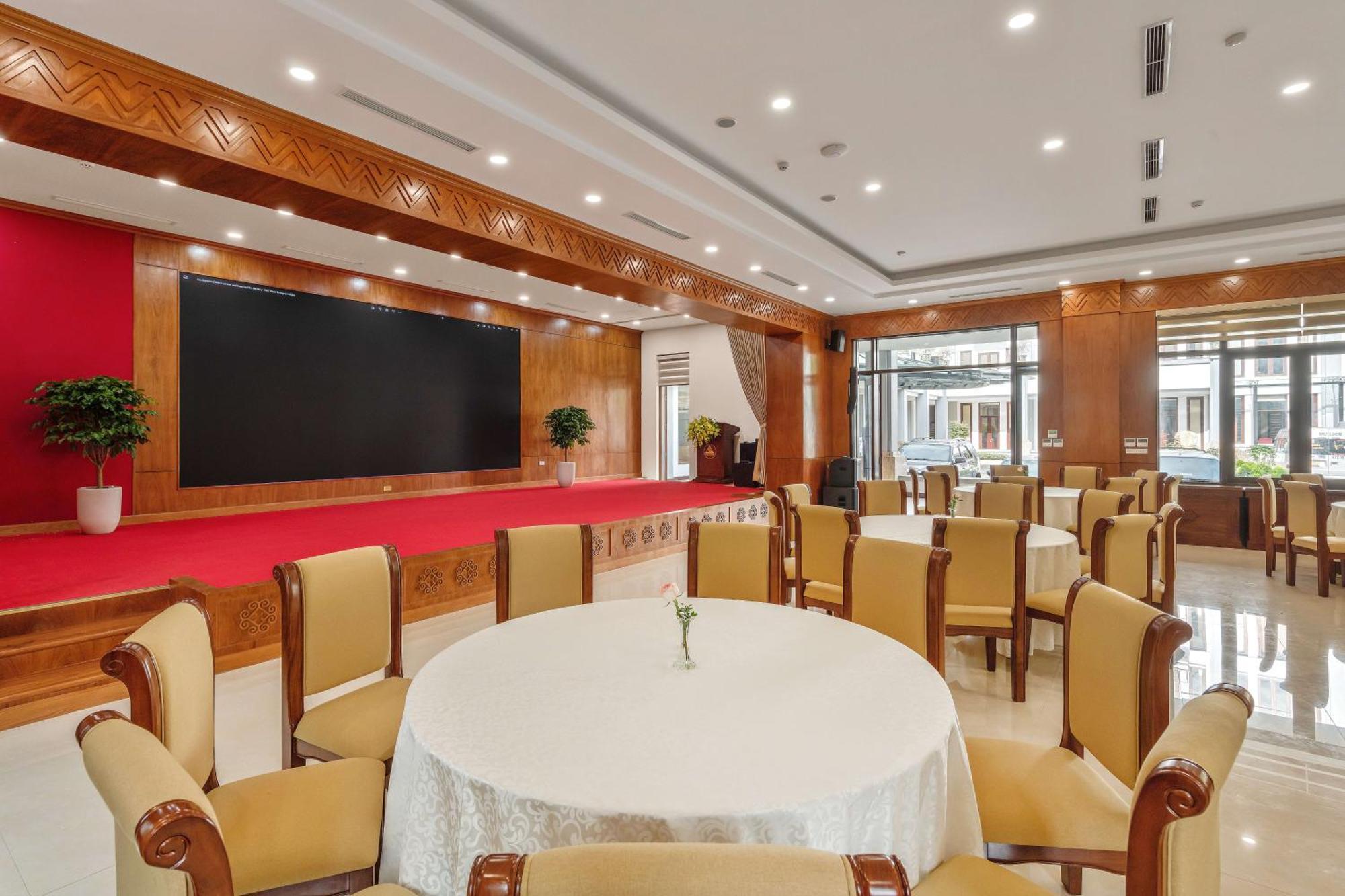 Sapa Green Forest Hotel & Convention Екстер'єр фото